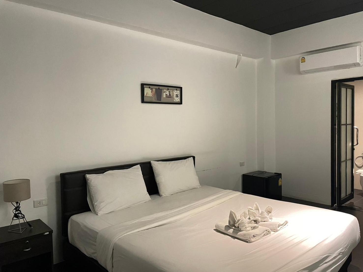 Azz Hotel Chiang Mai Exterior photo